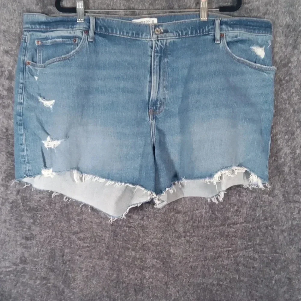 Abercrombie &Fitch The 4
